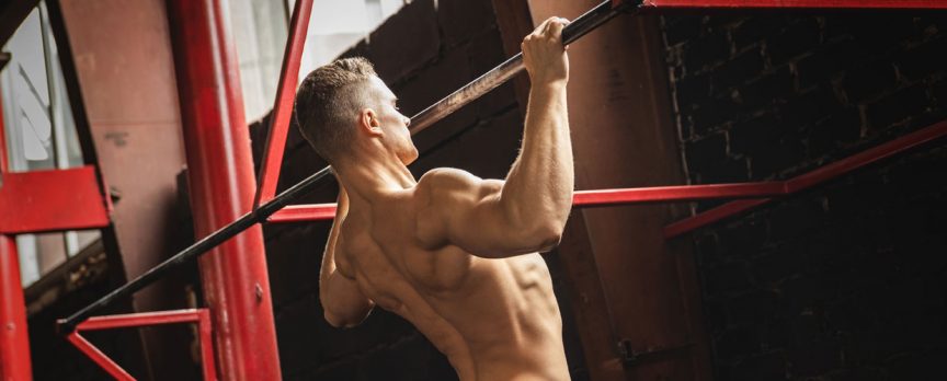 Why Does My Shoulder Hurt During Pull-Ups?